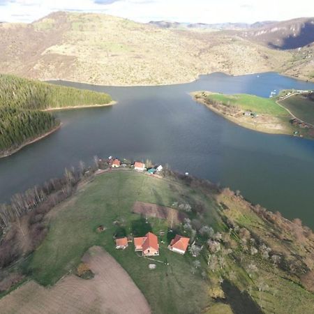Uvac Griffon Villa Nova Varoš Eksteriør billede